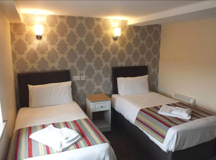 Bedroom 2, The Saltley Inn, Birmingham