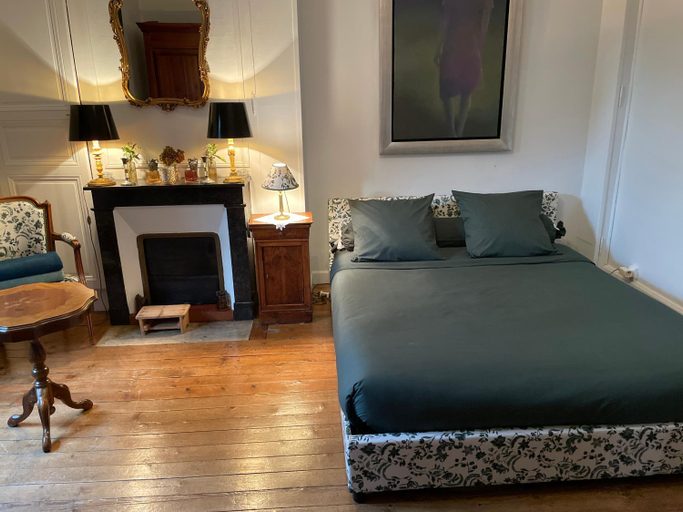 Bedroom 2, Les glycines, Eure-et-Loir
