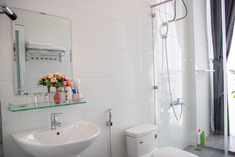 Bathroom 3, Thanh Giang hometel, Tuy Hoa