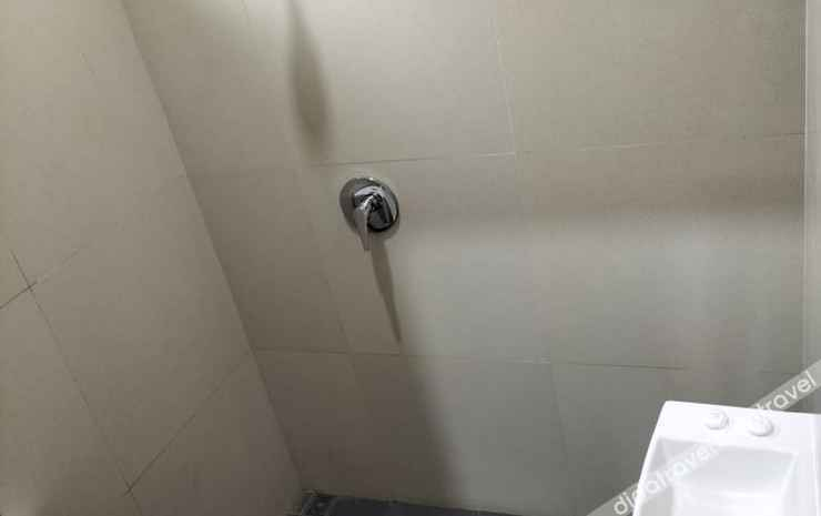 Bathroom 5, Cozy Residence Tomang, West Jakarta