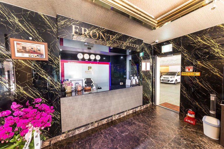 Public Area, HOTEL RAUM, Wonju