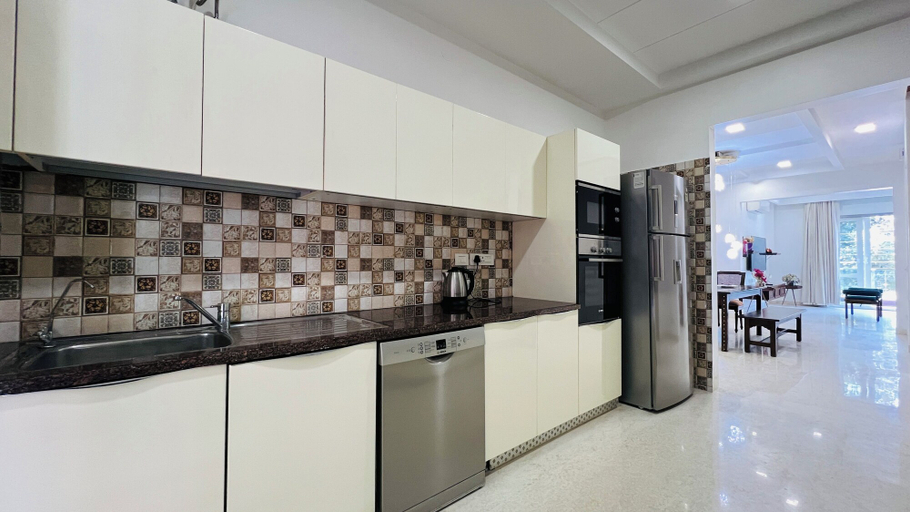 Private kitchen 3, Bout Hotel and Banquet Hall Gurgaon, Gurgaon