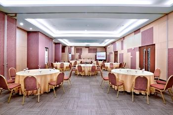 Others 5, favehotel Pasar Baru, Jakarta Pusat