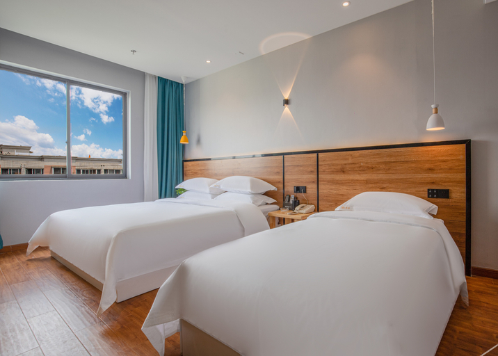 熠光智慧亲子��(AI客控+酒店自助洗衣), Mr.mido smart hotel(Chengdu Shuangliu Airport Sichuan University ), Chengdu