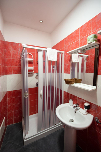 Bathroom 5, B&B Napolì2, Napoli