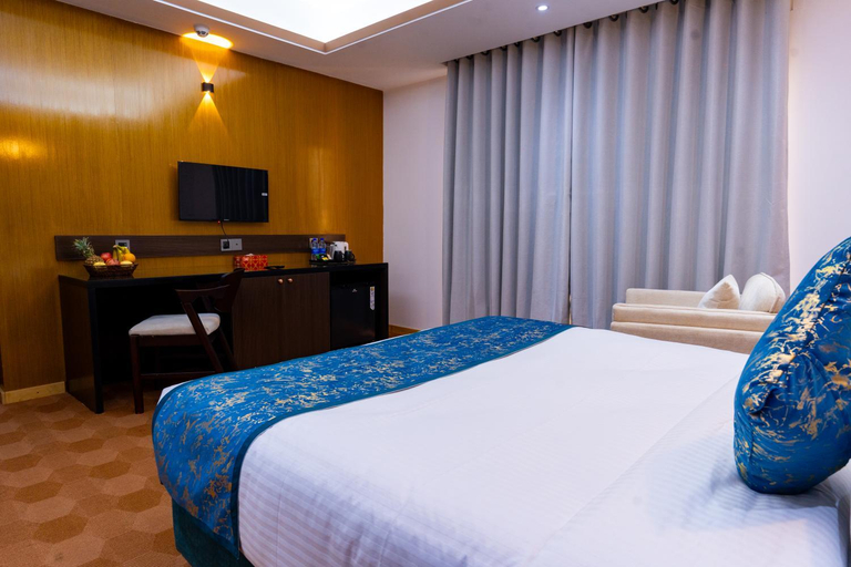 4, Crystal Heritage Inn, Dhaka