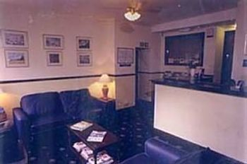 Others 2, Four Stars Hotel, London