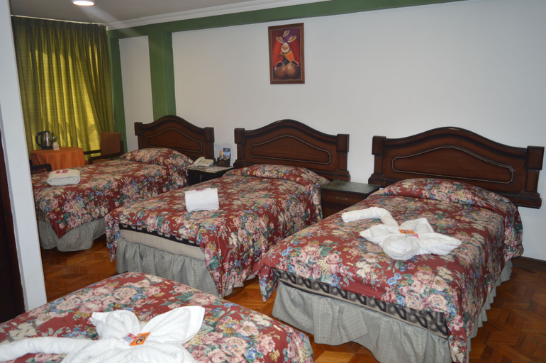Others 4, Hotel Berlina, Pedro Domingo Murillo