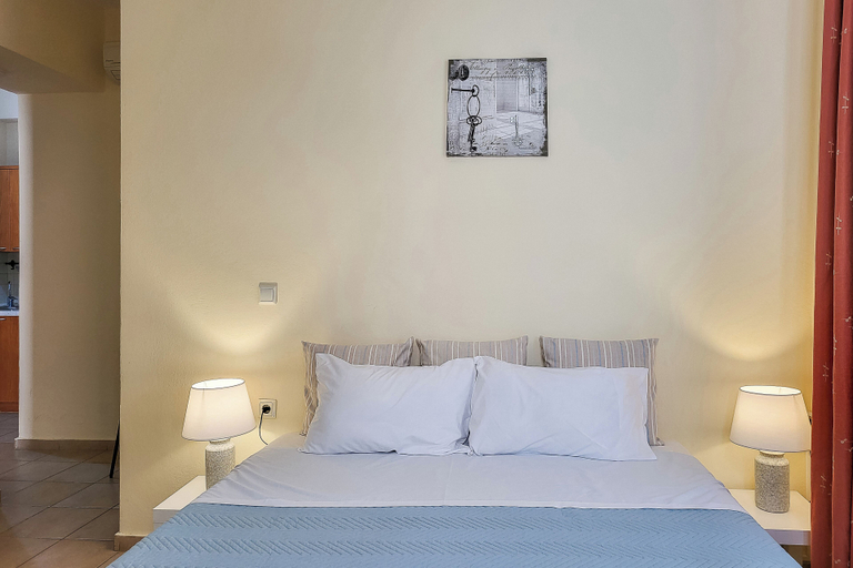 Others 2, Katrina House, Crete