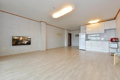 Others 5, Olla caravan pension, Haeundae