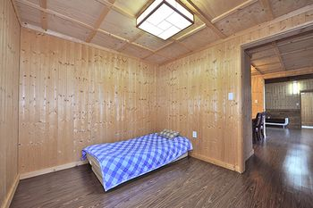 Others 2, Yejik Hanok Pension, Yongin