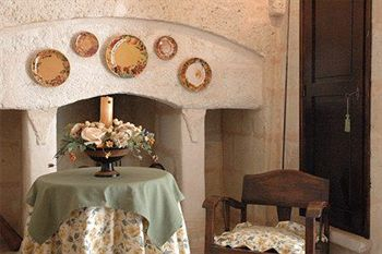 Others 5, Masseria Marzalossa, Brindisi
