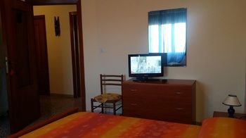 Others 2, B&B Jamba, Sassari