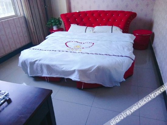 Others 4, Xingdu Hotel, Chuxiong Yi