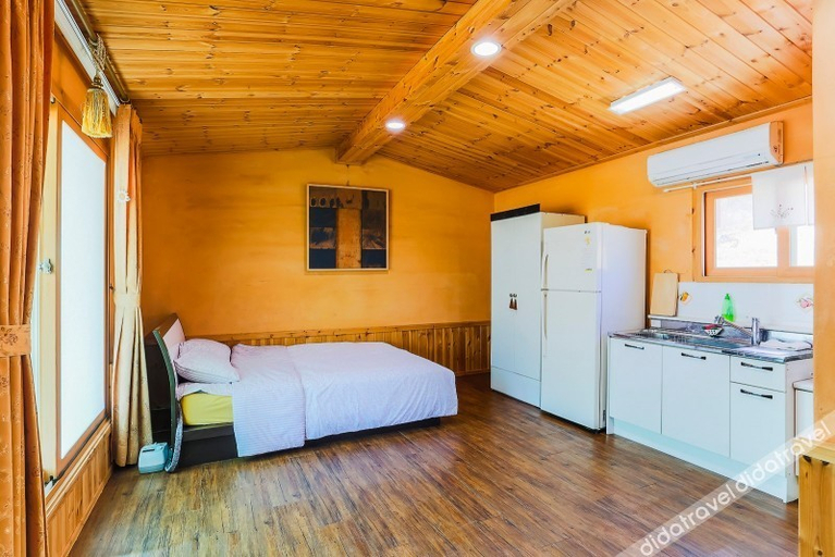 Bedroom 4, Byeokdosan Hwangtobonga Pension, Gyeongju