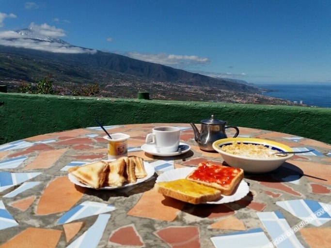 Food & Drinks 5, Hostal Mamio Verde - Hostel, Santa Cruz de Tenerife