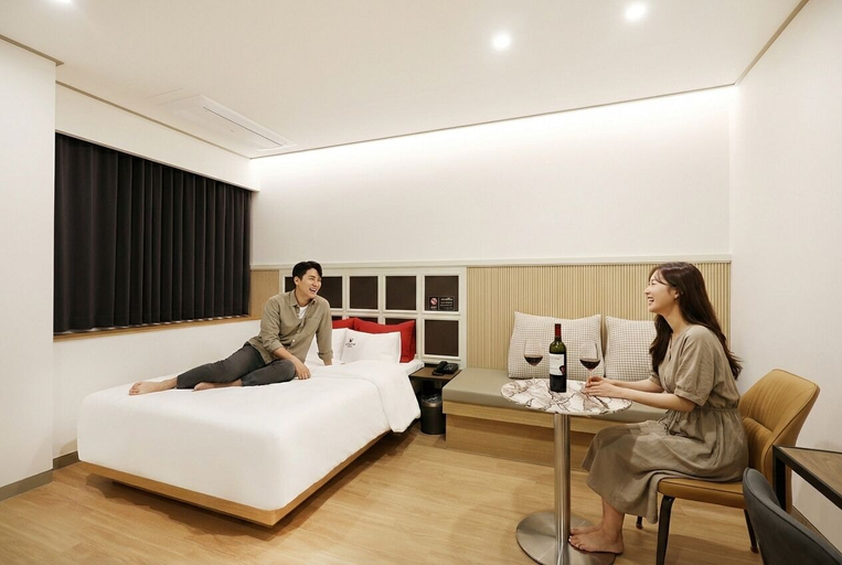 Room 2, Hotel Brown Dot (Dongducheon Central Station), Dongducheon