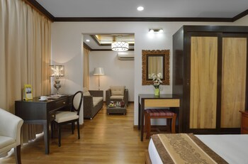 Others 5, The Regency Hotel, Myingyan