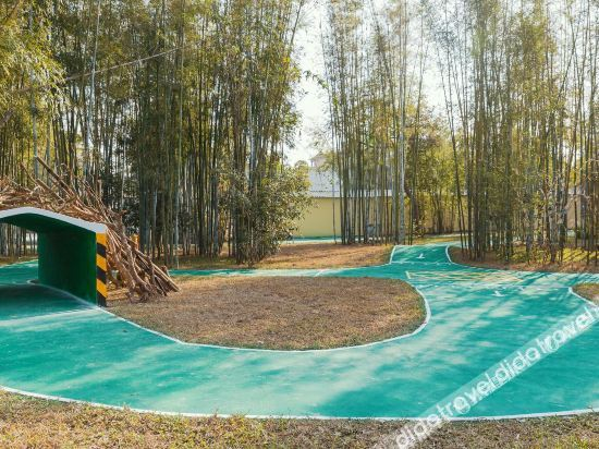 Others 5, North Latitude Forest Camp, Guangzhou