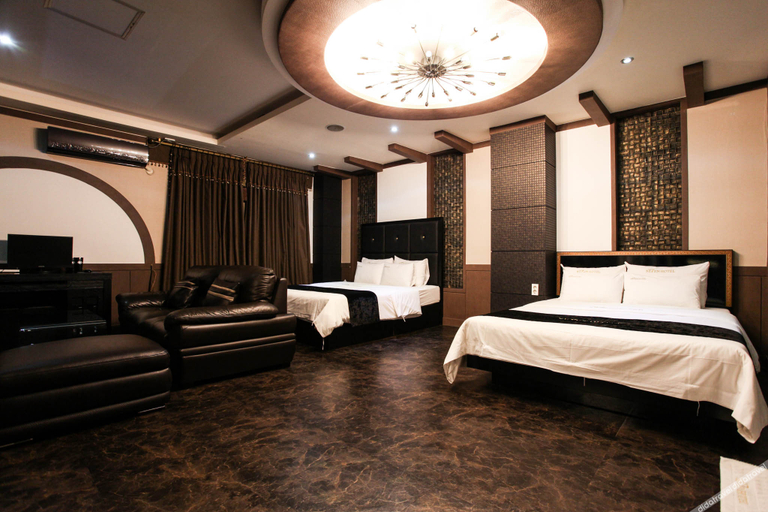 Bedroom 4, Yeoju Seven (Seven 7), Yeoju
