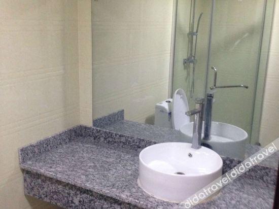 Others 5, Xingxing Hotel, Guang'an