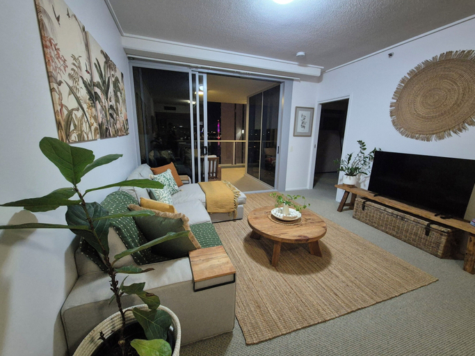 Living area 4, Tropical City Escape, Brisbane