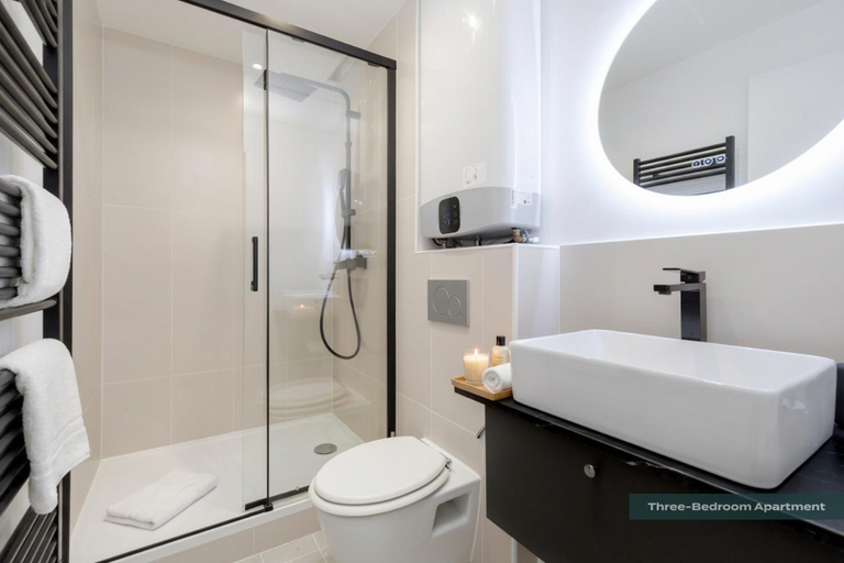 Bathroom 2, PoeticStay - Montmartre - Dunkerque, Paris