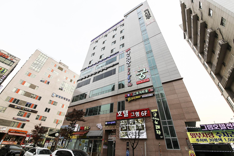 Exterior & Views, Gram Hotel, Pocheon