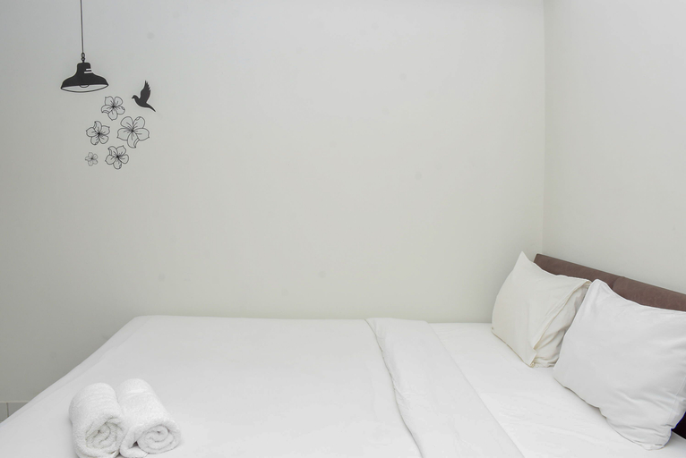 Bedroom 4, Cozy and Comfy Studio at Amethyst Apartment, Jakarta Pusat