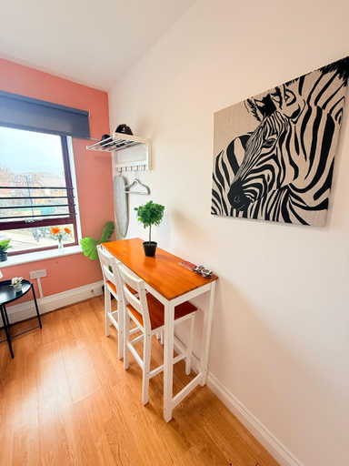 Others 5, Portobello Guest Rooms, London