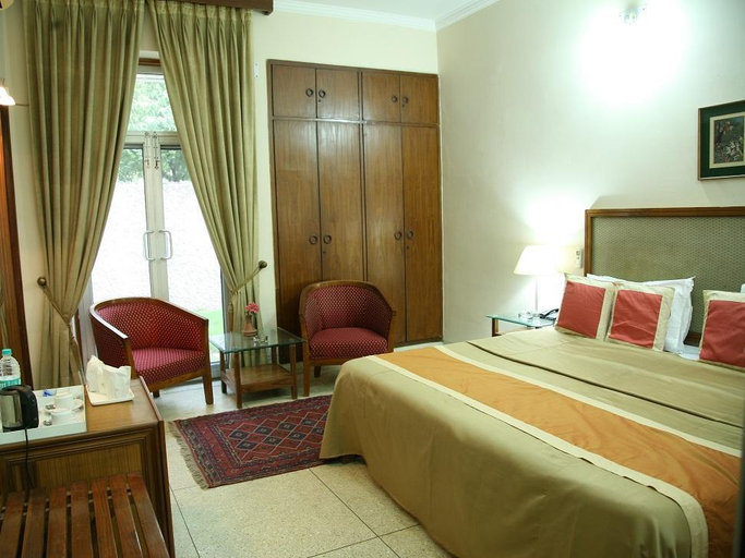 Others 3, The Royal Residency Hotel, Delhi
