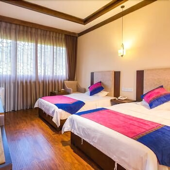 Others 3, Guli Inn, Leshan
