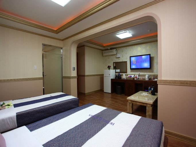 Bedroom 4, Goodstay Q Hotel, Yongin