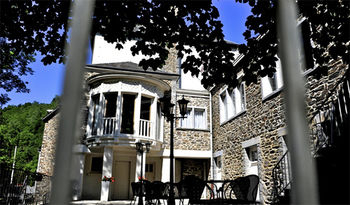 Others 4, Hotel L'eau Vive, Namur