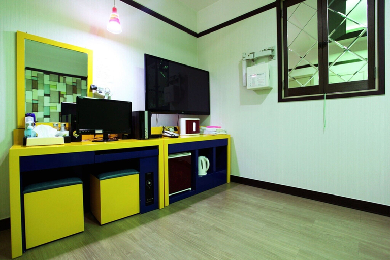 Others 5, Pocheon Jasmine, Pocheon