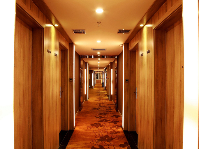 Interior view, Jiuhe Yipin Hotel, Xi'an