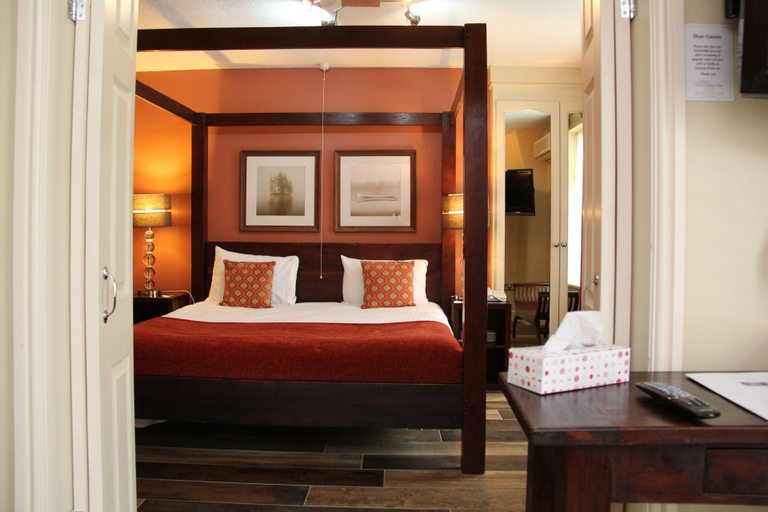 Others 2, Oriel Hotel, Denbighshire