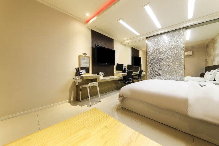 Bedroom 2, Siheung Seven Hertz, Siheung