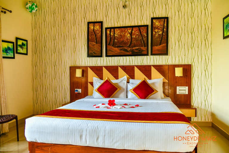 Bedroom 3, IBC Honeydew Exotica Resort , Chikmagalur