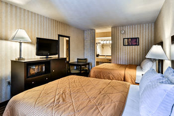 Others 2, Quality Inn, Venango