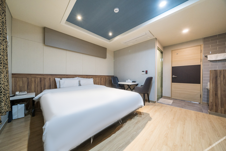 Bedroom 3, Oido Westlaven Hotel, Siheung