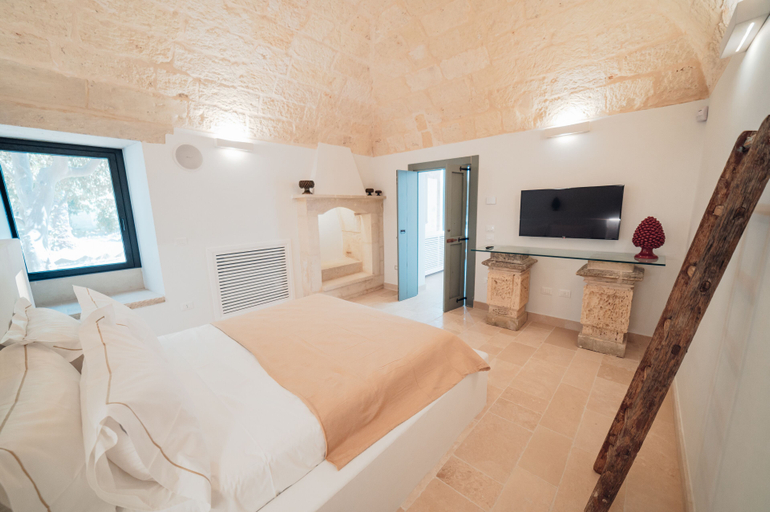 Bedroom 2, Tenuta Tresca Suites - Dimora Storica, Lecce