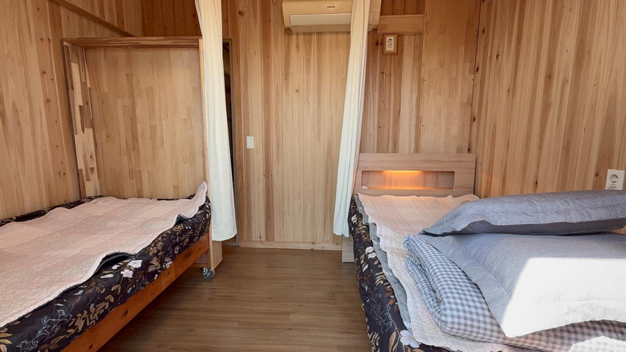 Bedroom 3, Bangdigareum B&B, Seogwipo