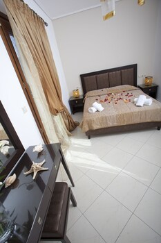 Others 5, Villa Christine, South Aegean