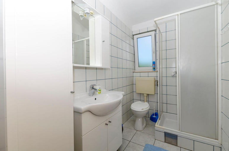 Bathroom 2, Apartments Meri, Vodice