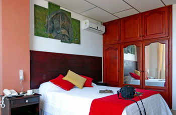 Others 3, Hotel Brisas Del Pacifico, Santa Cruz