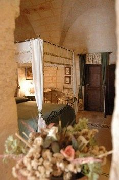 Others 4, Masseria Marzalossa, Brindisi