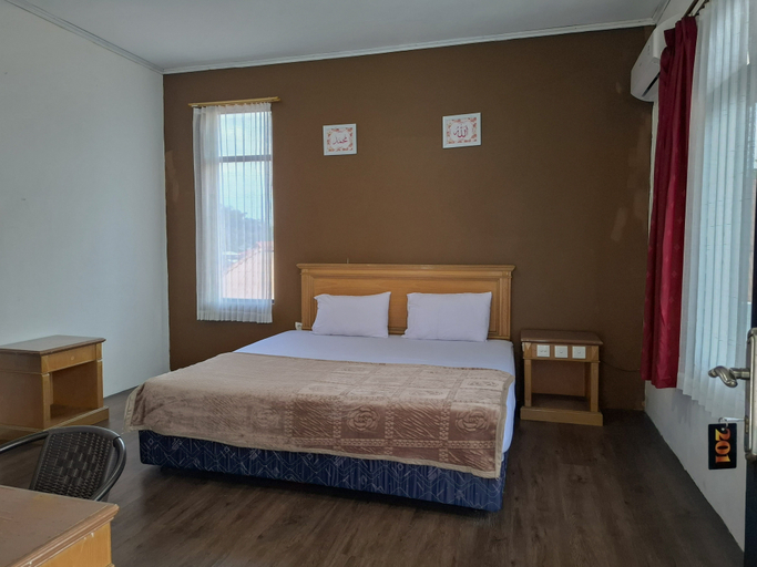 Others 3, Hotel Graha Muslim, Bukittinggi