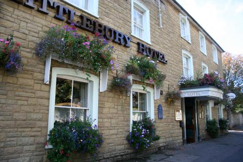 Others 2, Littlebury Hotel, Oxfordshire
