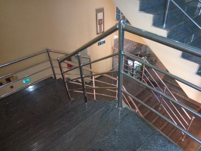 Public Area, Bayview Resorts And Hotels, Enugu North